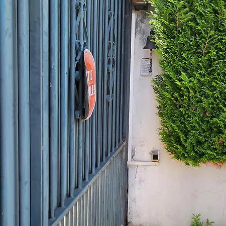 L'echappee Belle ארגלס-גזוסט